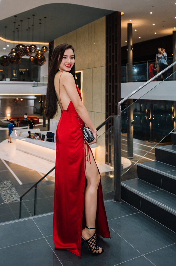 Lan Ngọc cùng dàn nghệ sĩ dự tiệc cưới đạo diễn Võ Thanh Hòa