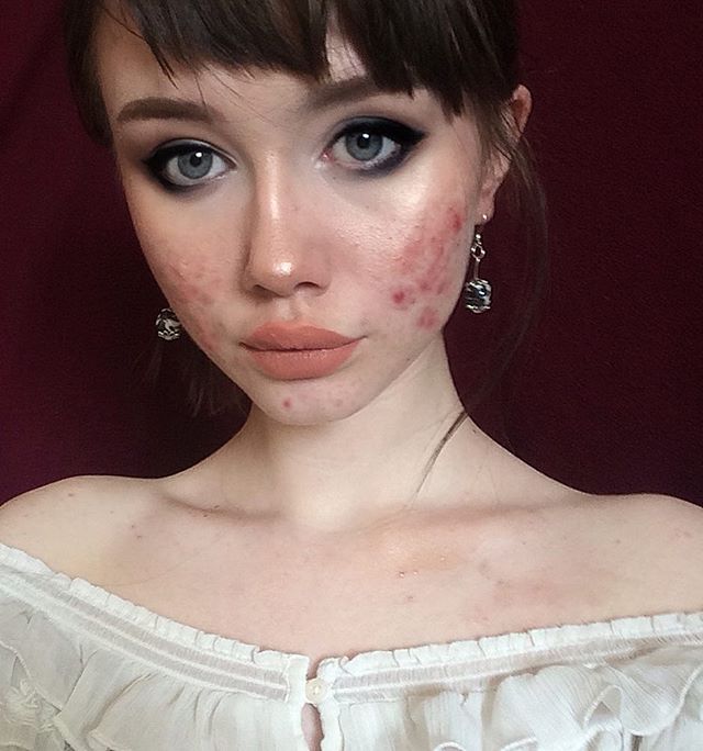 Mệt mỏi vì sống ảo, hot girl 17 tuổi lộ mặt thật khiến dân tình sốc nặng