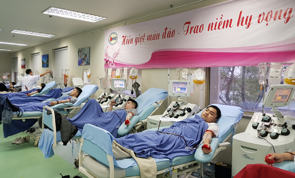 180 bệnh viện thiếu trầm trọng máu nhóm O 180 bệnh viện thiếu trầm trọng máu nhóm O