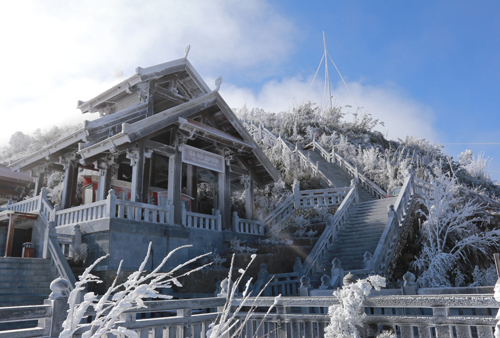 Không khí lạnh tràn đến miền núi phía Bắc