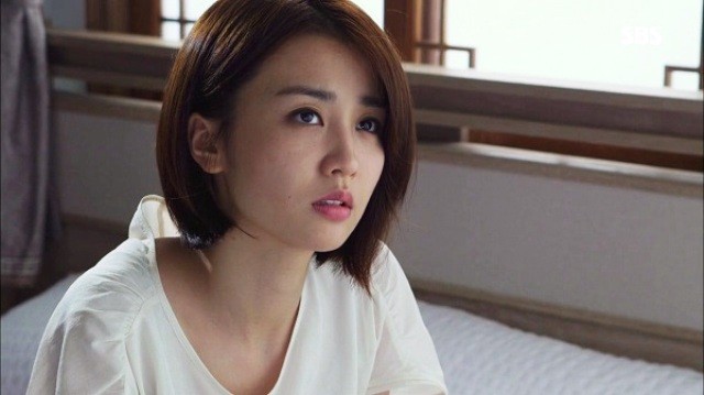 Phụ nữ nên làm gì khi chồng coi thường, ngoại tình và ruồng bỏ?