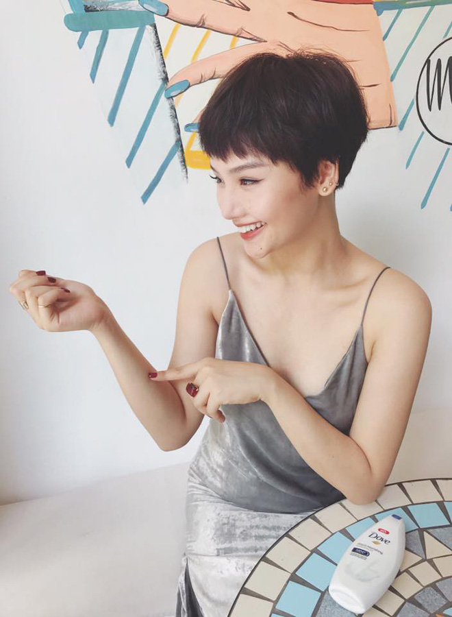 Nếu tóc tém chuẩn bị trở thành hot trend của 2018, thì đây chính là 5 người đẹp đang tiên phong xu hướng Nếu tóc tém chuẩn bị trở thành hot trend của 2018, thì đây chính là 5 người đẹp đang tiên phong xu hướng