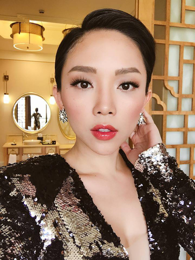 Nếu tóc tém chuẩn bị trở thành hot trend của 2018, thì đây chính là 5 người đẹp đang tiên phong xu hướng Nếu tóc tém chuẩn bị trở thành hot trend của 2018, thì đây chính là 5 người đẹp đang tiên phong xu hướng