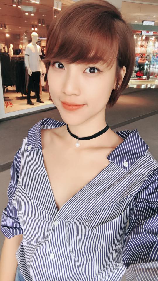 Nếu tóc tém chuẩn bị trở thành hot trend của 2018, thì đây chính là 5 người đẹp đang tiên phong xu hướng Nếu tóc tém chuẩn bị trở thành hot trend của 2018, thì đây chính là 5 người đẹp đang tiên phong xu hướng