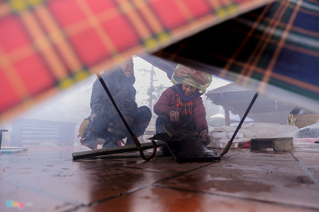 Sa Pa vắng tanh trong giá lạnh 3 độ C