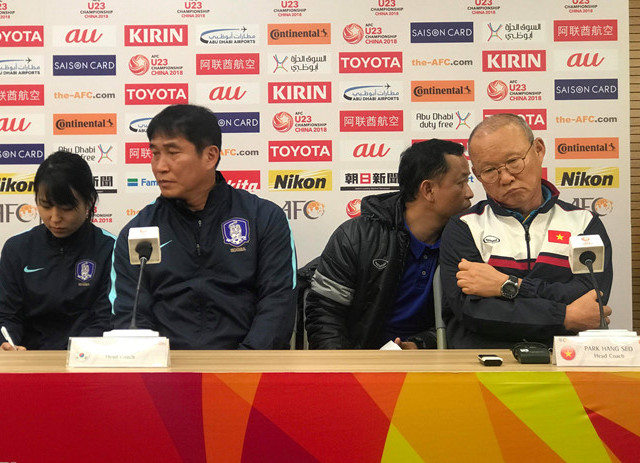 HLV Park Hang-seo: Tôi có chút lo lắng với trận ra quân