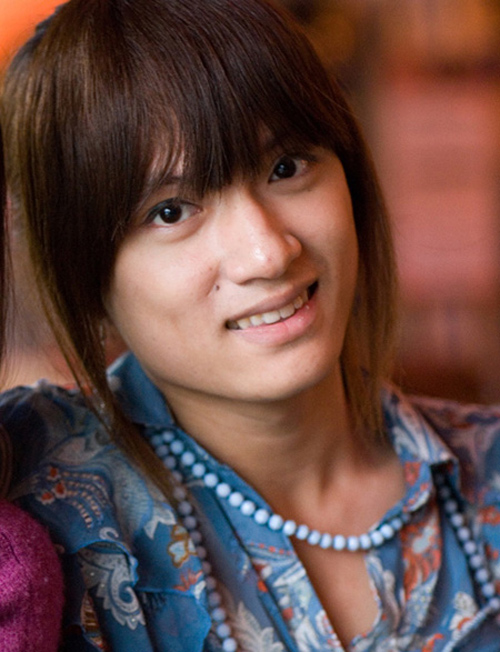 Hương Giang Idol: Từ chàng trai mê ca hát trở thành ứng viên sáng giá Hoa hậu chuyển giới Thế giới