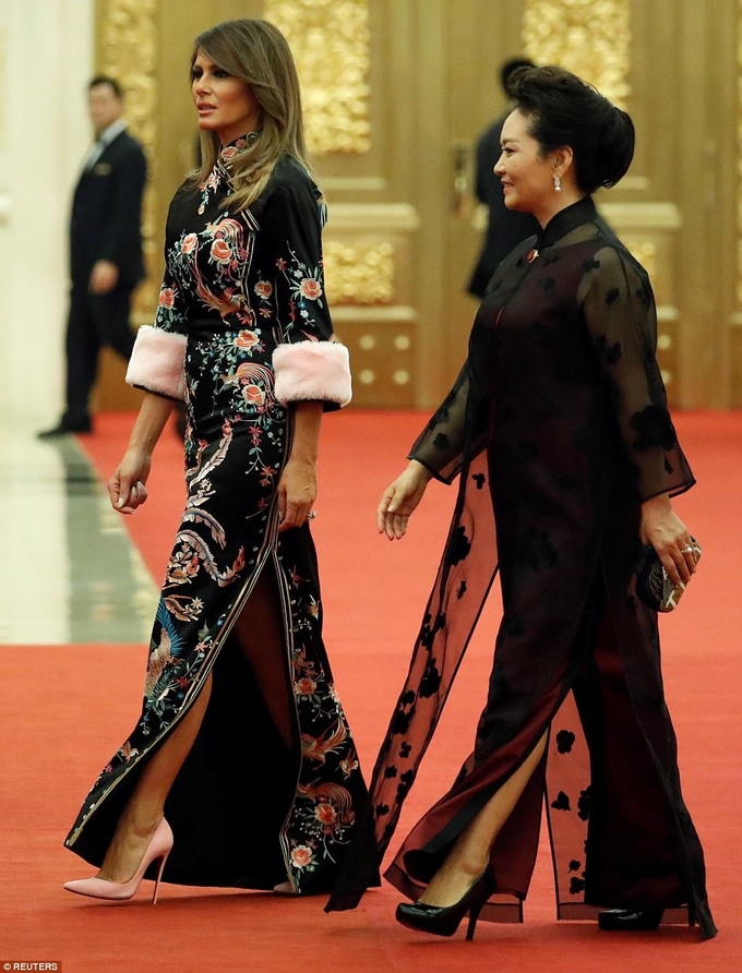 Khoảnh khắc thời trang nổi bật của bà Melania Trump trong năm qua