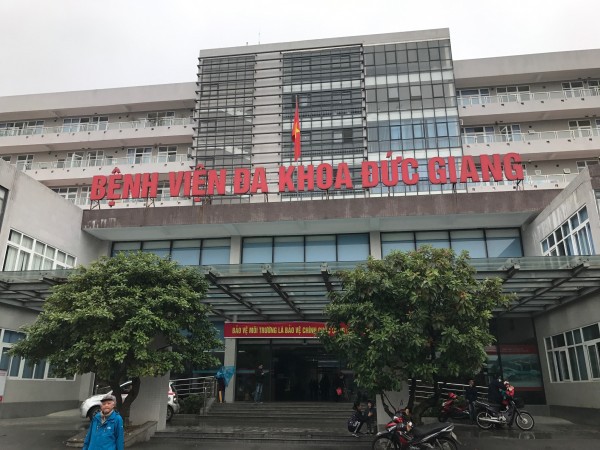 Bác sĩ chẩn đoán sai, vội vàng khuyên bệnh nhân hút thai bị kỉ luật