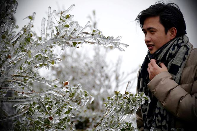 Băng tuyết phủ trắng đỉnh Phia Oắc ở Cao Bằng