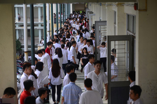 Hàng nghìn sinh viên bị đuổi học: Chương trình chán, lên lớp để ngủ