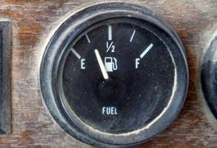 Ma trận đồng hồ trên xe tải hạng nặng gồm những gì