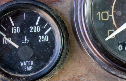 Ma trận đồng hồ trên xe tải hạng nặng gồm những gì