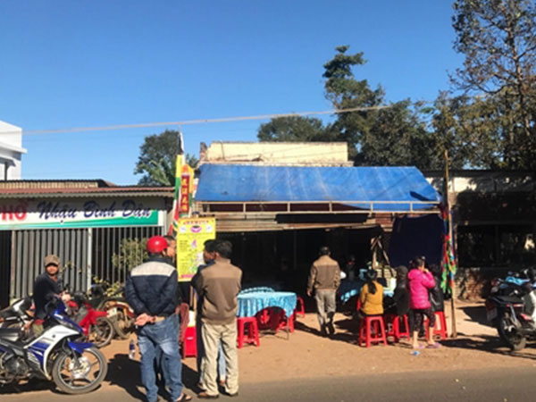 Đâm chết anh trai của bạn vì mâu thuẫn