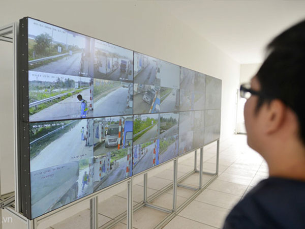 Camera tố 1.000 tài xế vi phạm trên cao tốc dài nhất Việt Nam