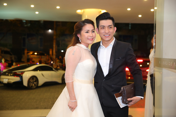 Dàn sao Việt dự hôn lễ của Lâm Khánh Chi