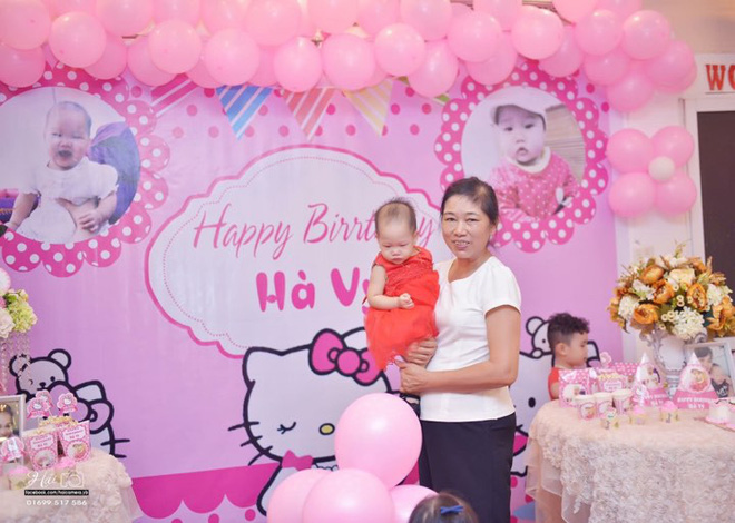 Trời lạnh căm căm 3 độ C, bà mẹ chồng này vẫn dậy từ mờ sáng gói bánh chưng chiều con dâu