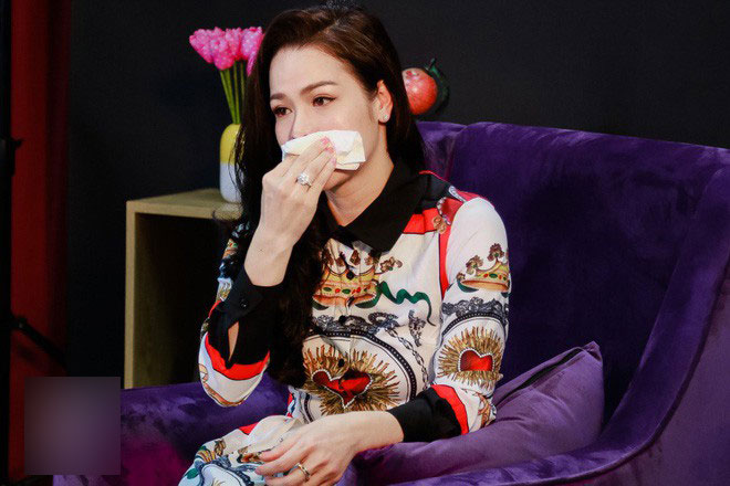 Giàu có, mở 2 công ty riêng nhưng Nhật Kim Anh lại bật khóc vì chưa làm được điều này cho mẹ Giàu có, mở 2 công ty riêng nhưng Nhật Kim Anh lại bật khóc vì chưa làm được điều này cho mẹ
