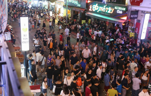 Phố đi bộ Bùi Viện sẽ được mở rộng và tăng thời gian hoạt động