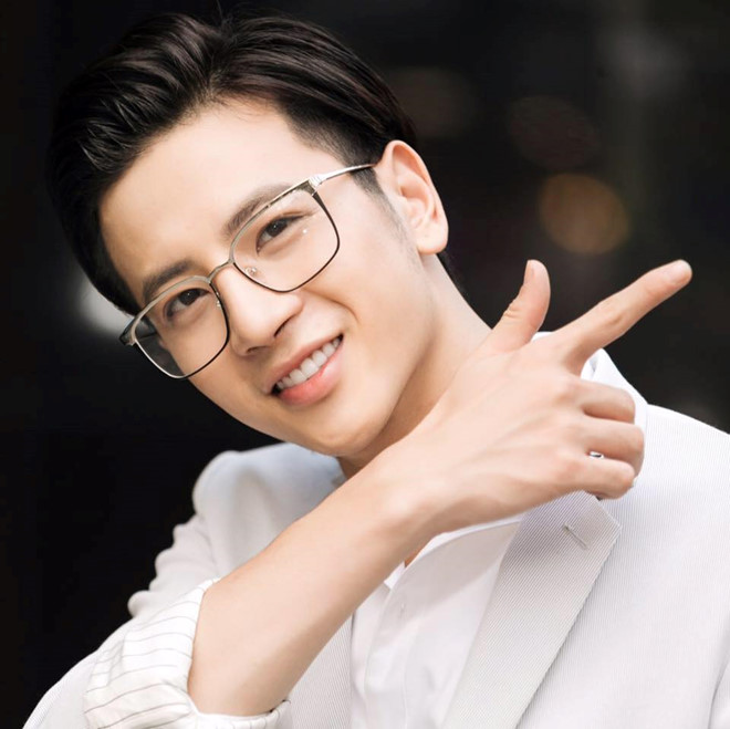 Hot boy học đường Phí Ngọc Hưng có bạn gái vẫn tham gia Vì yêu mà đến? Hot boy học đường Phí Ngọc Hưng có bạn gái vẫn tham gia Vì yêu mà đến?