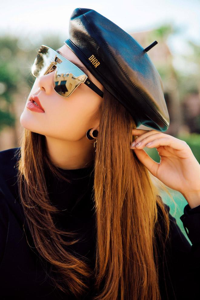 9 tháng sau scandal Minh Hằng - Hồ Ngọc Hà: Người lên hương sự nghiệp, kẻ viên mãn tình duyên