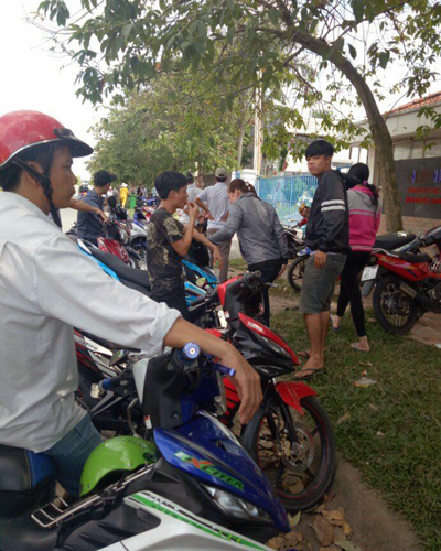 Nghi giám đốc Hàn Quốc bỏ trốn, hơn 600 công nhân canh nhà xưởng