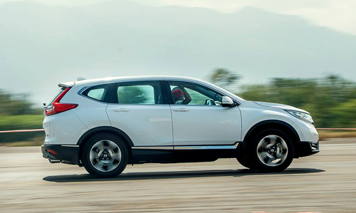 Cuộc rượt đuổi chính sách của ngành ôtô Việt Nam