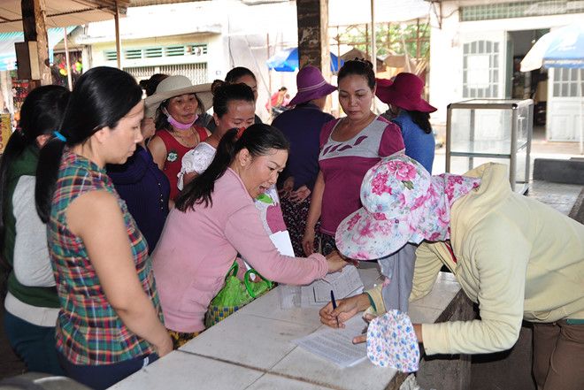 Chủ hụi tiền tỷ đột ngột tử vong, gần trăm tiểu thương lao đao