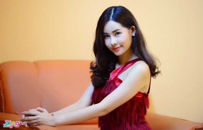 Ngân Anh: Quá bất ngờ trước đề nghị tước vương miện Hoa hậu Đại dương