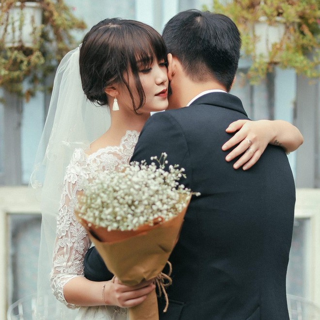 Đám cưới của 3 cặp trai tài gái sắc khiến dân tình rần rần chẳng thua hot boy, hot girl Đám cưới của 3 cặp trai tài gái sắc khiến dân tình rần rần chẳng thua hot boy, hot girl