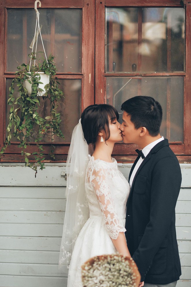 Đám cưới của 3 cặp trai tài gái sắc khiến dân tình rần rần chẳng thua hot boy, hot girl Đám cưới của 3 cặp trai tài gái sắc khiến dân tình rần rần chẳng thua hot boy, hot girl