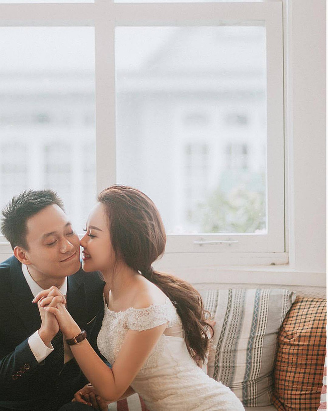 Đám cưới của 3 cặp trai tài gái sắc khiến dân tình rần rần chẳng thua hot boy, hot girl Đám cưới của 3 cặp trai tài gái sắc khiến dân tình rần rần chẳng thua hot boy, hot girl