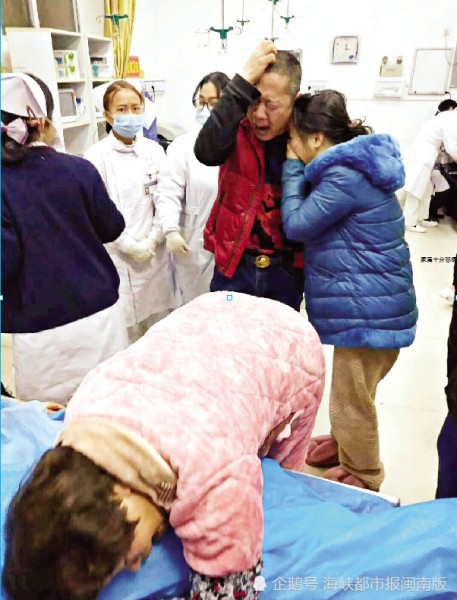 Không chịu làm bài tập hộ bạn, nữ sinh 15 tuổi bị đâm tử vong