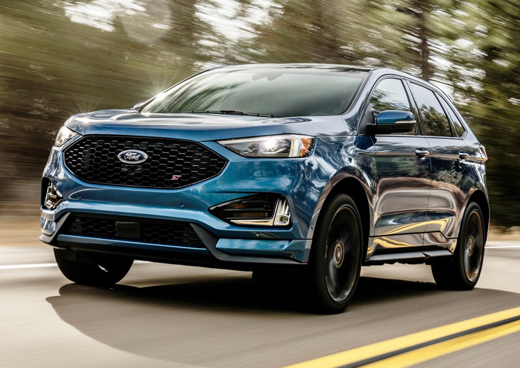 Ford Edge ST 2019 - crossover đối đầu Hyundai SantaFe Sport