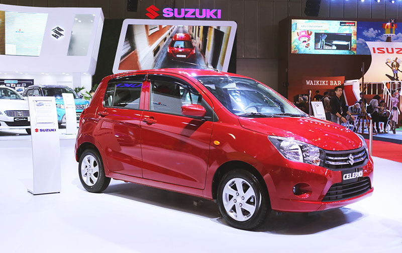 Doanh nghiệp gặp khó, người mua xe nhập chịu thiệt đầu năm 2018