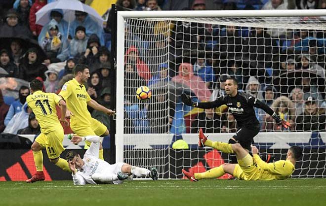 Real Madrid - Villarreal: Người nhện siêu đẳng, phản đòn choáng váng