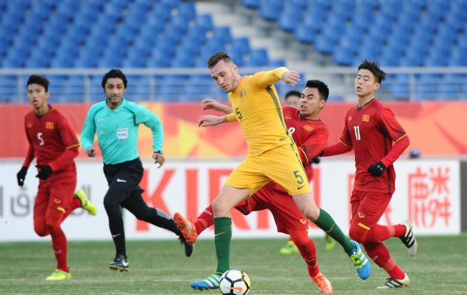 HLV Lê Thụy Hải buồn cười vì cách U23 Australia thua U23 Việt Nam