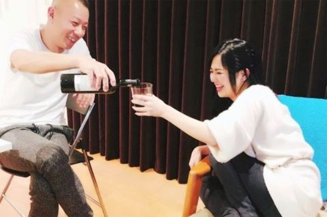 Bỏ đóng phim cấp 3, Aoi Sora viên mãn với cuộc sống hôn nhân