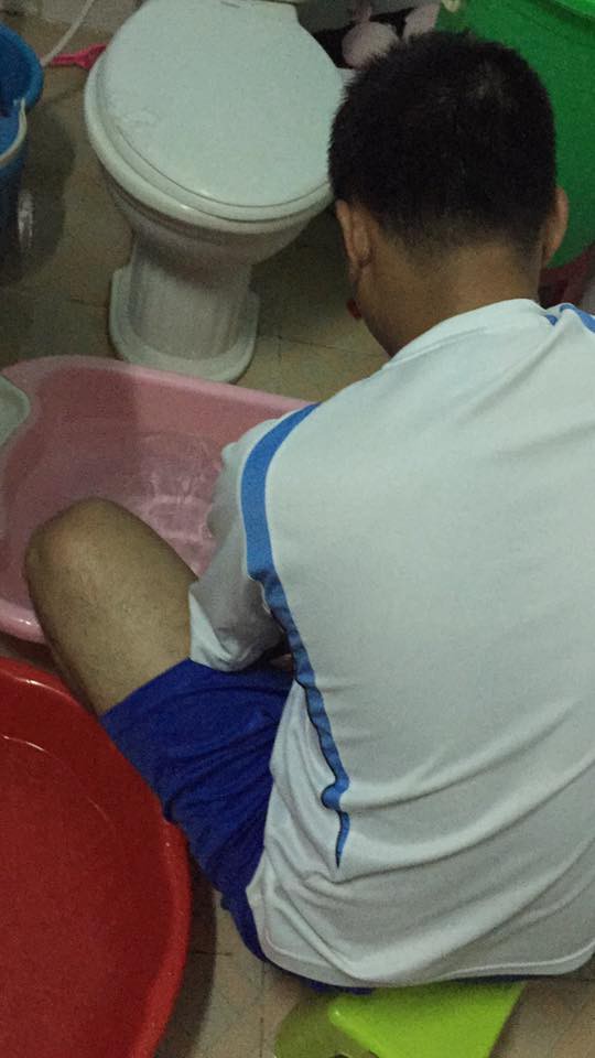 Hội những anh chồng nghiện con hơn nghiện vợ khiến chị em vừa khoái chí vừa ghen tị