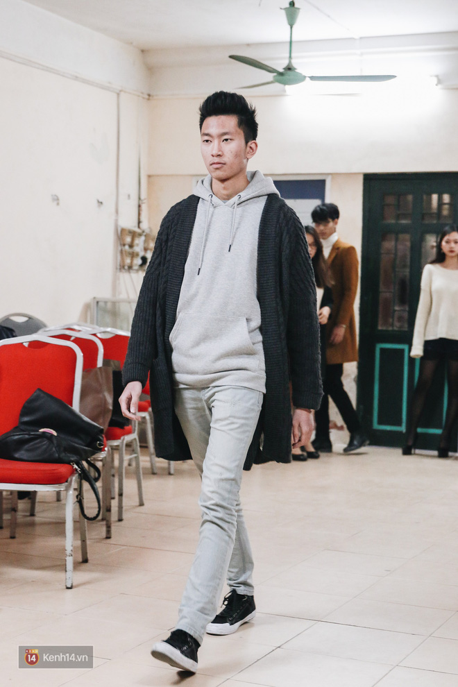 Ở ĐH Ngoại thương có CLB người nổi tiếng - lò đào tạo của HH Kỳ Duyên, Đỗ Mỹ Linh, Master Chef Minh Nhật... Ở ĐH Ngoại thương có CLB người nổi tiếng - lò đào tạo của HH Kỳ Duyên, Đỗ Mỹ Linh, Master Chef Minh Nhật...