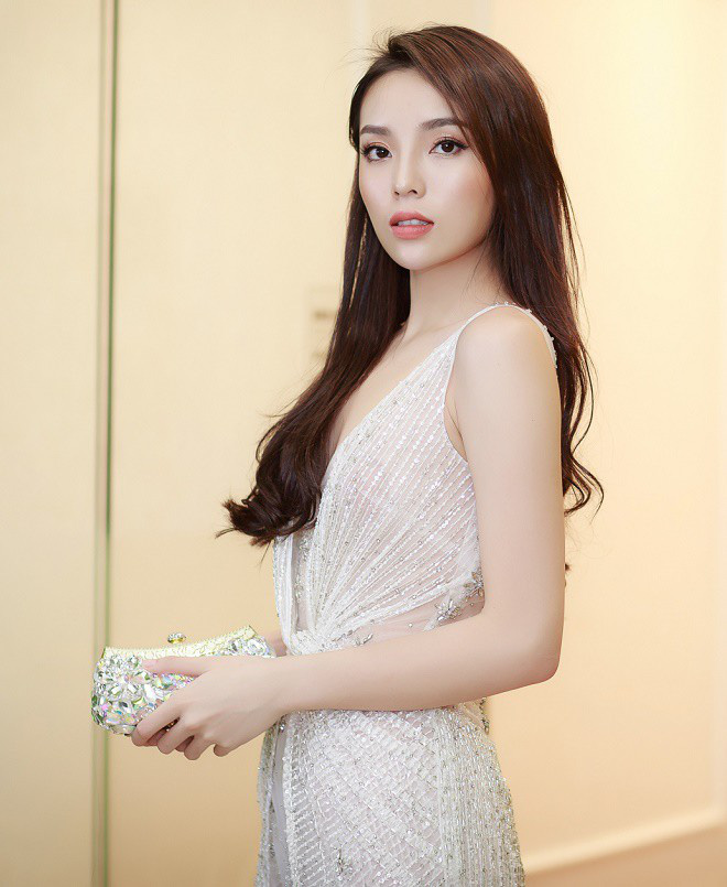 Ở ĐH Ngoại thương có CLB người nổi tiếng - lò đào tạo của HH Kỳ Duyên, Đỗ Mỹ Linh, Master Chef Minh Nhật... Ở ĐH Ngoại thương có CLB người nổi tiếng - lò đào tạo của HH Kỳ Duyên, Đỗ Mỹ Linh, Master Chef Minh Nhật...