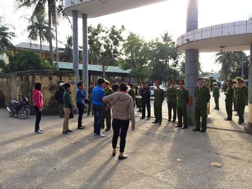 Nhận dạng hai can phạm bỏ trốn khi điều trị tại bệnh viện