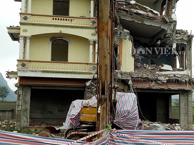 Chủ tịch Mộc Châu lên tiếng vụ phá dỡ lâu đài của Tàng Keangnam