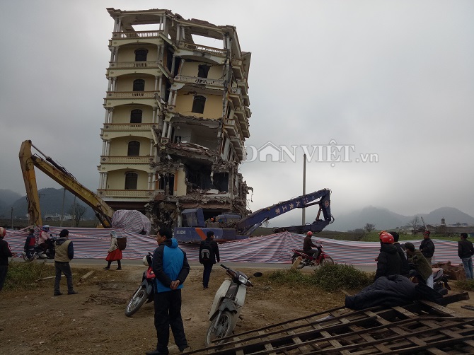 Chủ tịch Mộc Châu lên tiếng vụ phá dỡ lâu đài của Tàng Keangnam