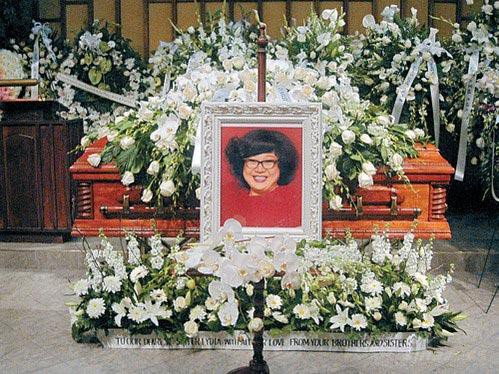 3 bé bự đình đám của TVB: Người bị chồng bỏ và cái kết cay đắng cuối đời, kẻ phải đóng phim nóng để trang trải lúc sa cơ lỡ vận