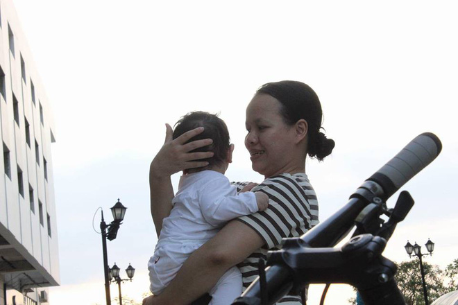 Hội chị em đua nhau so nhan sắc hồi mới cưới và sau sinh, chứng minh gái một con trông mòn con mắt chỉ là lý thuyết