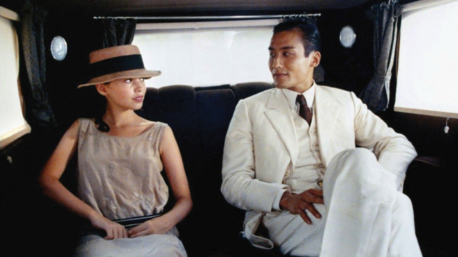 Điệp viên 007, Ảnh đế Hong Kong: Triệu mỹ nữ thèm khát nhưng gạt bỏ tất cả, hạnh phúc bên vợ béo, bị chê xấu xí