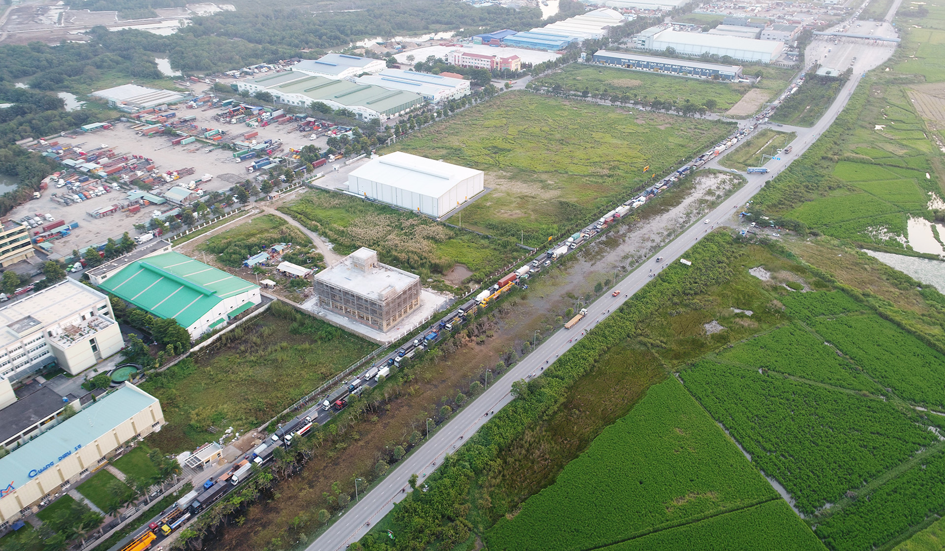 Ám ảnh đoạn đường 8 km đi mất 6 tiếng ở Sài Gòn Ám ảnh đoạn đường 8 km đi mất 6 tiếng ở Sài Gòn