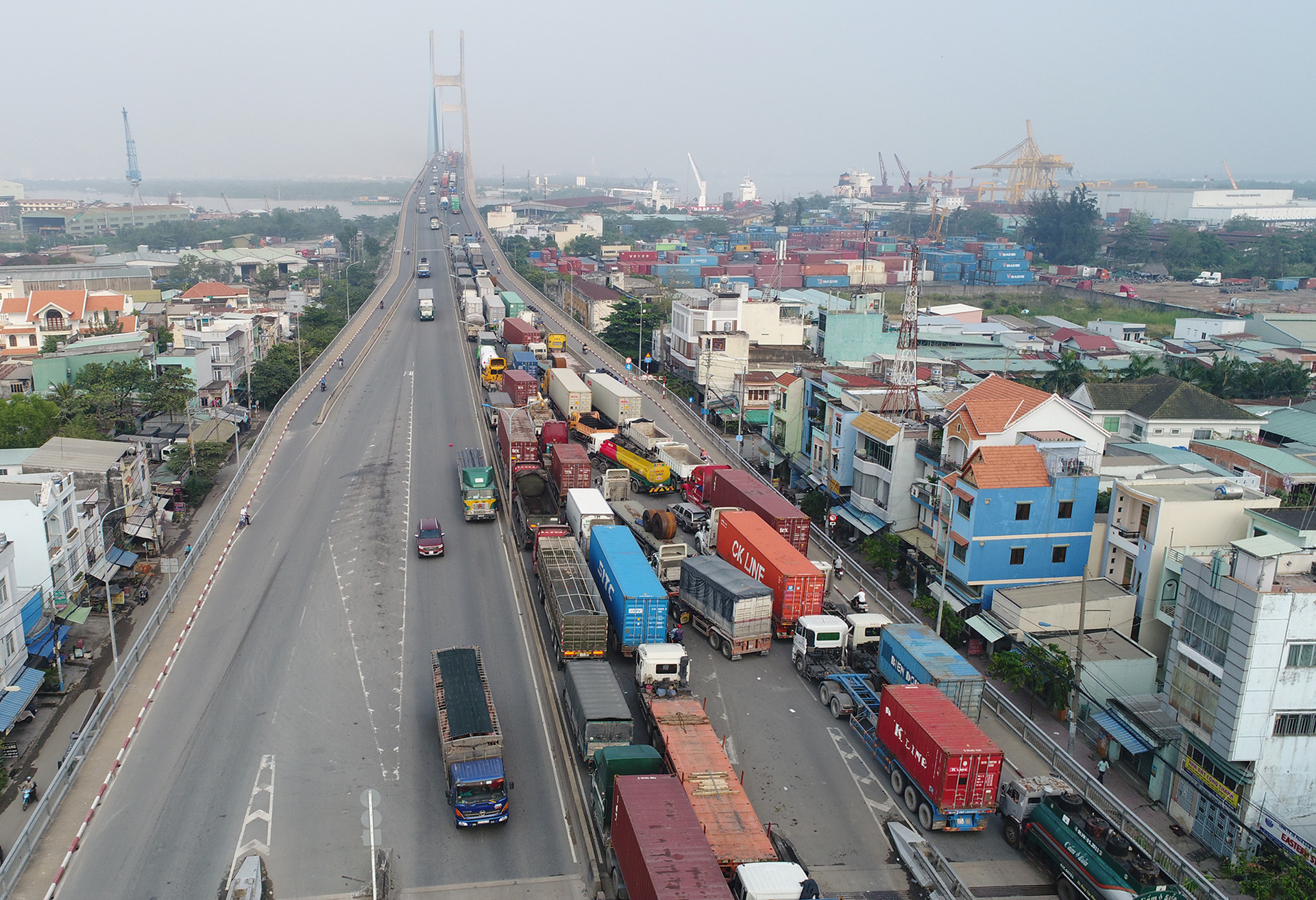 Ám ảnh đoạn đường 8 km đi mất 6 tiếng ở Sài Gòn Ám ảnh đoạn đường 8 km đi mất 6 tiếng ở Sài Gòn