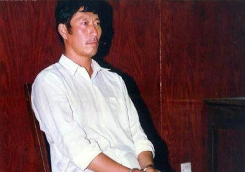 Hành trình sa đọa của tên cướp khét tiếng Trung Quốc